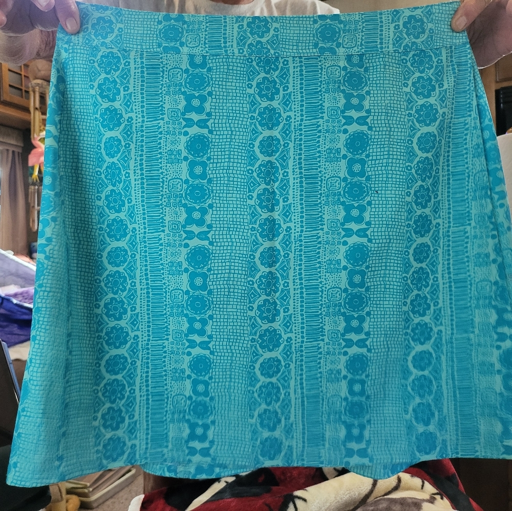 NWOT RipSkirt Hawaii Length 2 Large (very tiny blemish on front-see 3rd …